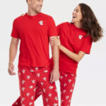 Bullseye Bullseye Holiday Matching Family Pajamas