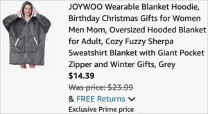 Checkout page of Joywoo Wearable Blanket Hoodie