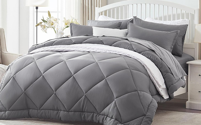 Down Alternative Reversible Comforter in Grey Color