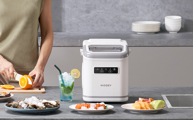 HiCozy Countertop Ice Maker in White