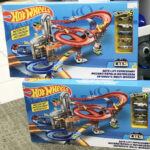 Hot Wheels Auto Lift Expressway Track and Cars Playset