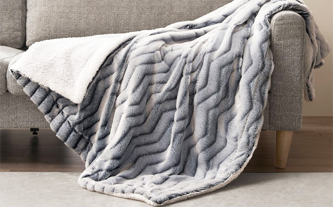 Hotel Suite Micromink Sherpa Reversible Throws