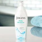 Jergens Daily Moisture Dry Skin Moisturizer