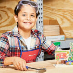 Kids Holiday Countdown Chalkboard Workshop at Lowes