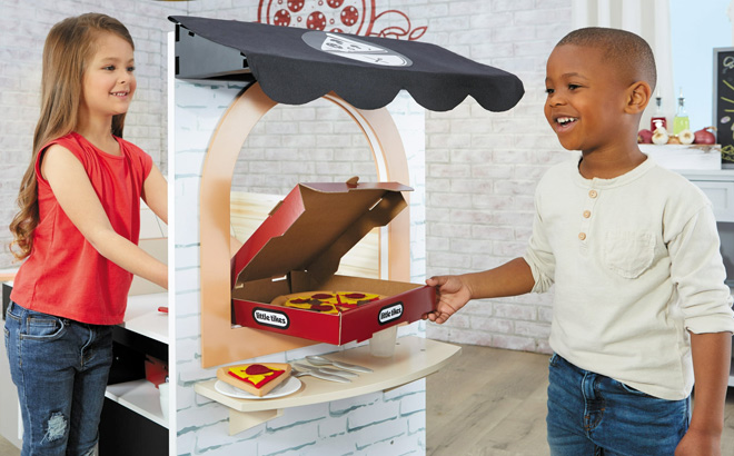 Little Tikes Real Wood Pizza Restaurant Playset