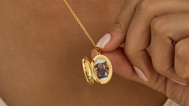 Locket Necklace with Photo