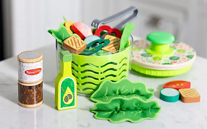 Melissa and Doug Salad Spinner Play Set