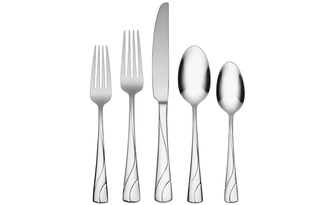 Oneida River 72 Piece Flatware Set