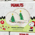 Peanuts Holiday Dinnerware Set