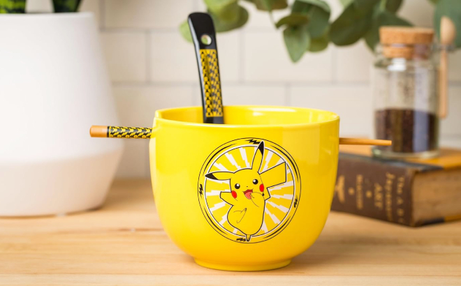 Pokemon Pikachu Electric Ramen Bowl Set