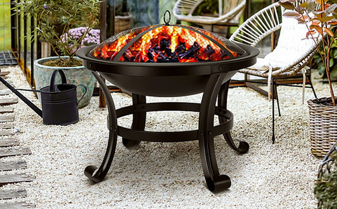 Segmart Round Fire Pit on the Ground