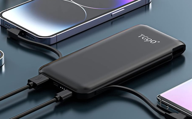 TG90° 10000mah Power Bank with Built in AC Wall Plug Charging Phones