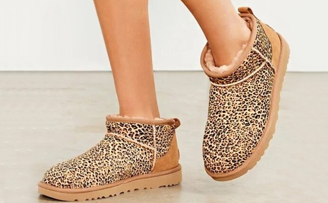 UGG Ultra Mini Speckles Booties