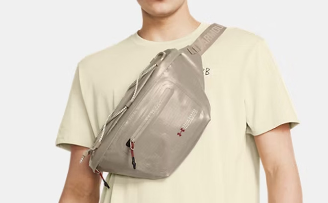 Under Armour Unisex Summit Waist Bag