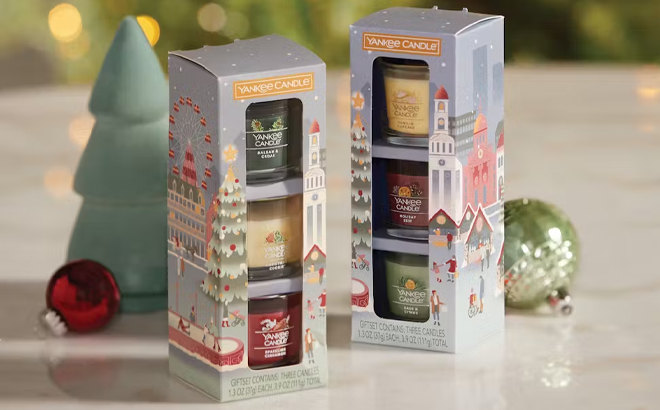 Yankee Candle Nostalgic Christmas Classics and Holiday Party Minis Gift Set