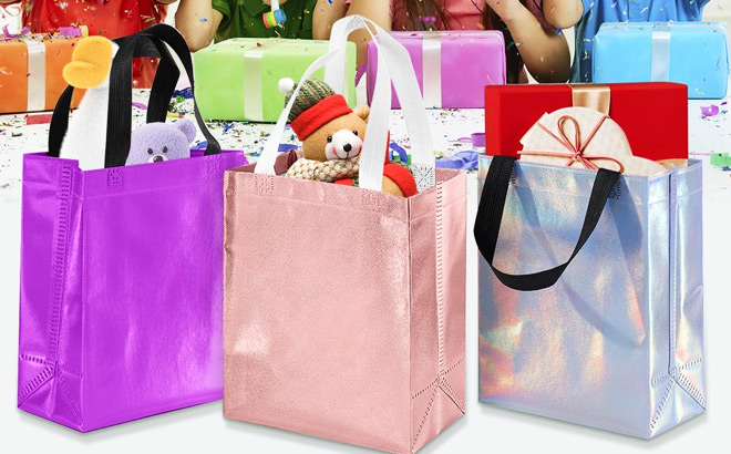 15 Piece Christmas Gift Bags Set