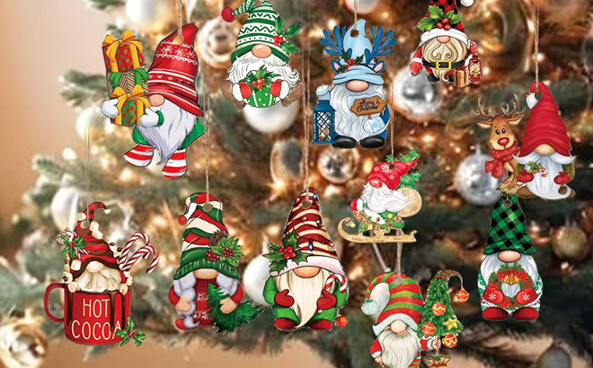 24 Piece Wooden Hanging Ornaments