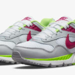 A pair of Nike Air Max Correlate Womens Shoes