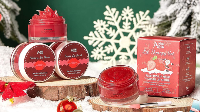 Anai Rui Strawberry Lip Mask and Scrub Set