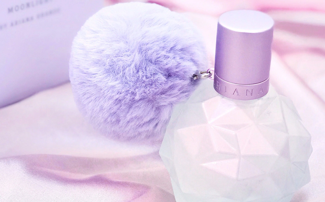 Ariana Grande Moonlight Eau de Parfum Spray for Ladies