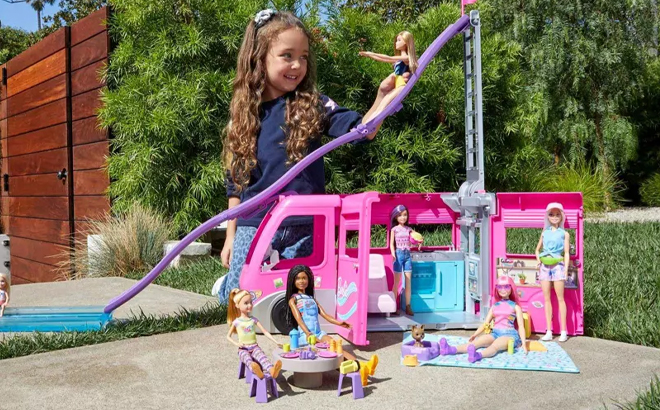 Barbie Dreamcamper Vehicle Playset