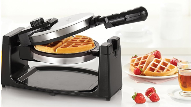 Bella Classic Rotating Belgian Waffle Maker