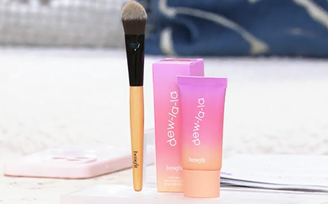 Benefit Highlighter Brush Set