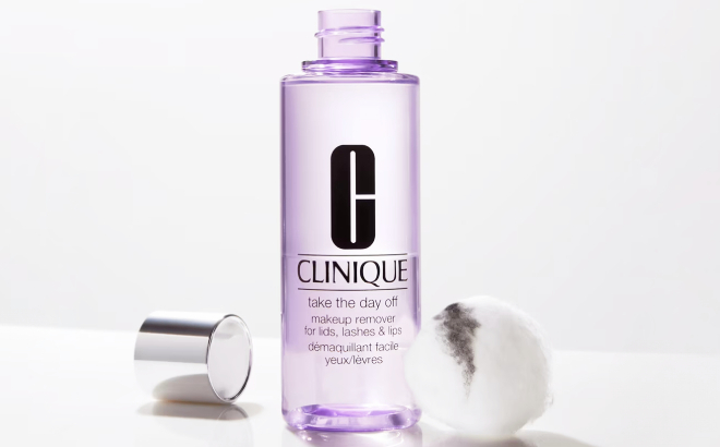 Clinique Take the Day Off Makeup Remover 1