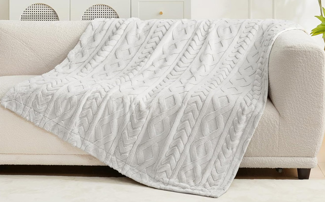 Cozy Bliss Faux Fur Throw Blanket in Beige Color