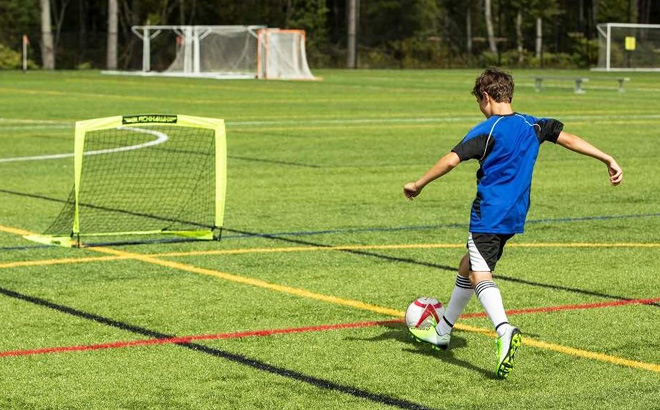 Franklin Sports Blackhawk Pop Up Soccer Goal in Use