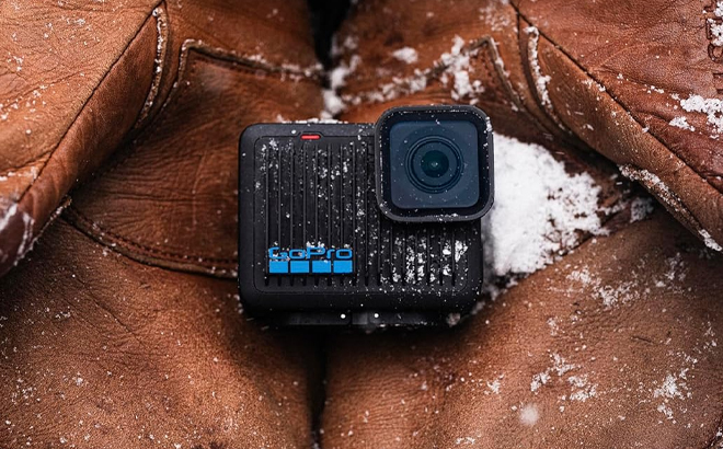 GoPro Hero Compact Waterproof Action Camera with 4K Ultra HD Video