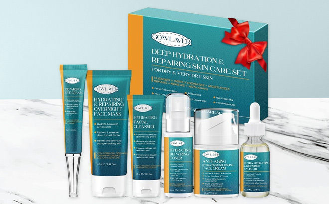 Gowlaver Skin Care Set on the Table