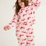 Joyspun Womens and Womens Plus Super Minky Fleece Long Sleeve Top with Pajama Pants in Pink Sail Color