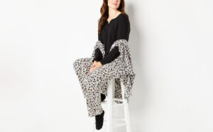 Liz Claiborne Long Sleeve 4 Piece Pant Pajama Set