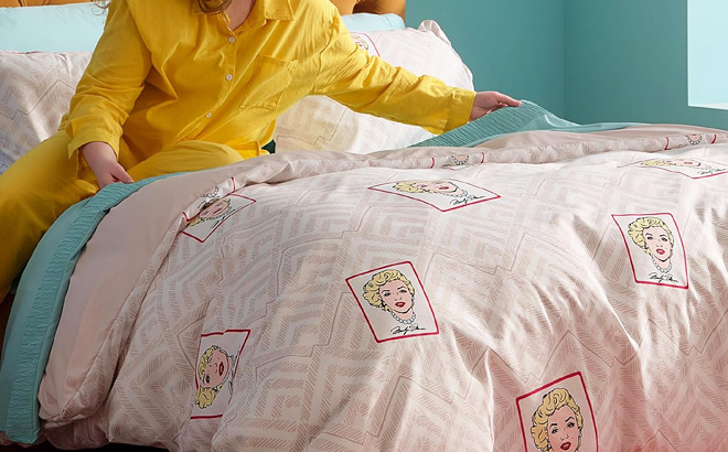 Marilyn Monroe 3 Piece King Duvet Cover