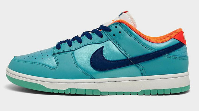 Nike Dunk Shoes in Baltic Blue