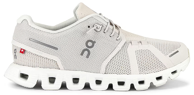 On Womens Cloud 5 Sneakers in White