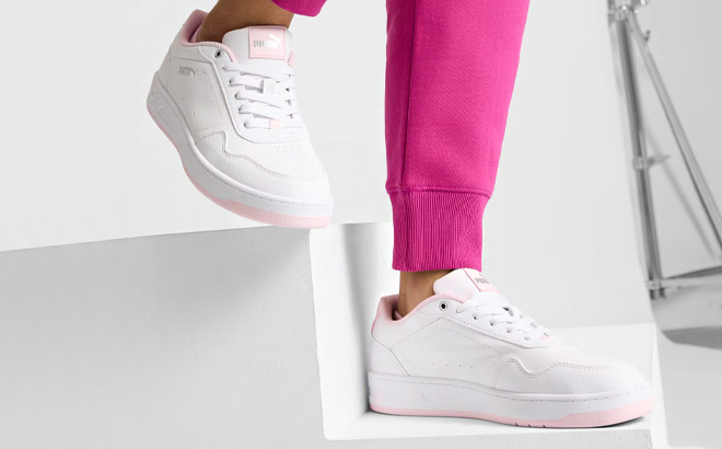 Puma Womens Court Classy Sneakers