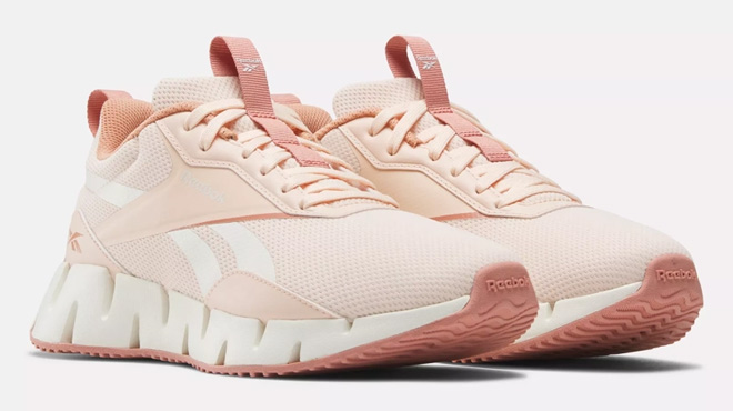 Reebok Zig Dynamica STR Shoes in Washed and Pink Clay