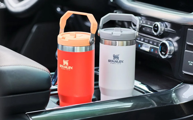 Stanley IceFlow Flip Straw Tumbler in Car