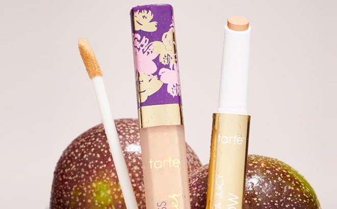 Tarte Juicy Glow Pen Creaseless Concealer