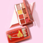 Too Faced Light My Fire Mini Eyeshadow Palette 1