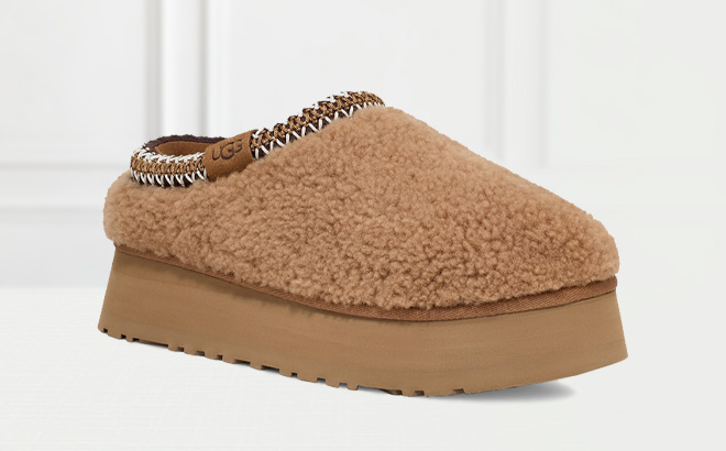 UGG Tazz Maxi Curly Genuine Shearling Platform Slipper on the Table