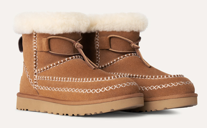 UGG Womens Classic Womens Classic Mini Alpine Boots