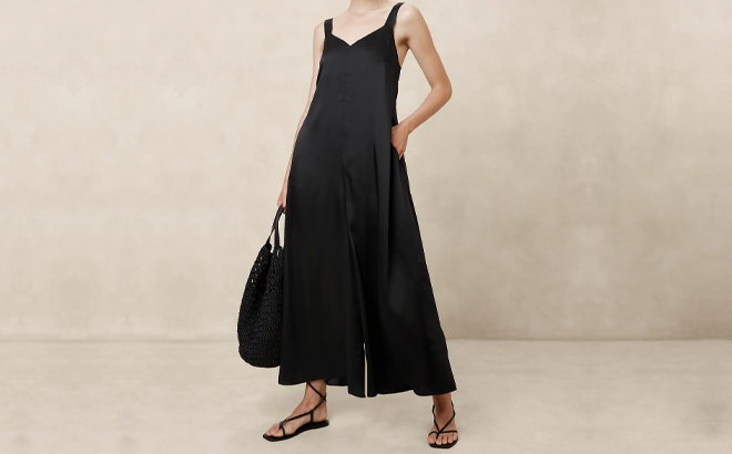 A Woman Wearing Banana Republic Factory Silky Twill Wide Leg Jumpsuit