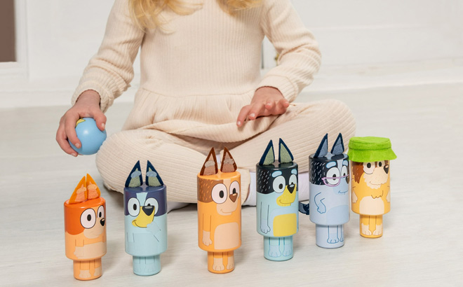 Bluey Wooden Character Skittles Set