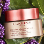 Clarins V Facial Instant Depuffing Face Mask