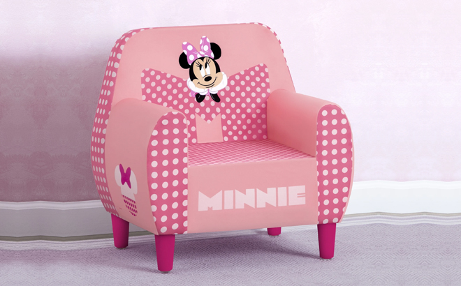 Delta Children Disney Minnie Mouse Pink Foam Chair