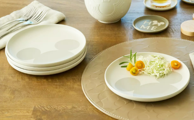 Disney Mickey Mouse Icon Salad Plate Set