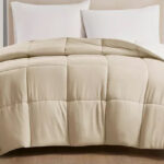 Home Design Lightweight Reversible Comforter